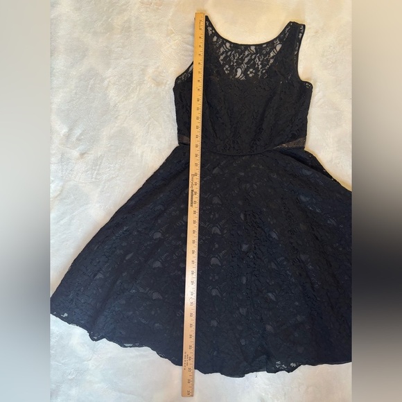 Calvin Klein Black Floral Lace Boho, Whimsygoth, Coquette, Romantic Dress Size 6 - Picture 7 of 12